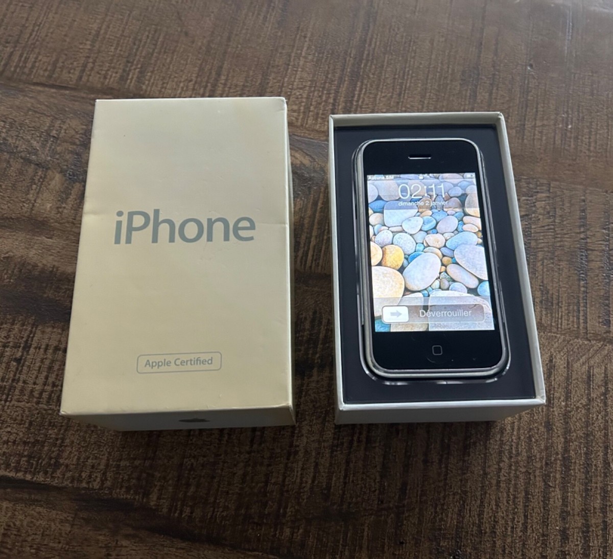 iPhone 2G 8GB iOS1.0 IMEI一致箱入りフルセット Apple iPhone 2G 1st
