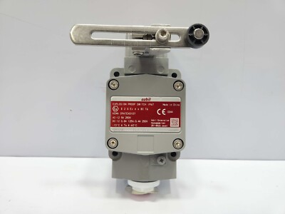 AZBIL 1LX7003 VERTICAL EXPLOSION PROOF LIMIT SWITCH IP67 | eBay