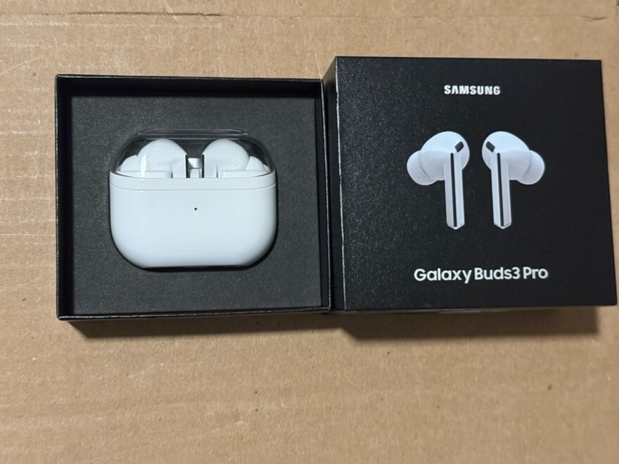 Samsung Galaxy Buds3 PRO SM-R630 REPLACEMENT Left / Right Earbud