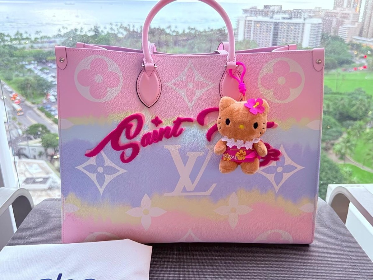 St Tropez Louis Vuitton Escale onthego gm shoulder bag tote pink