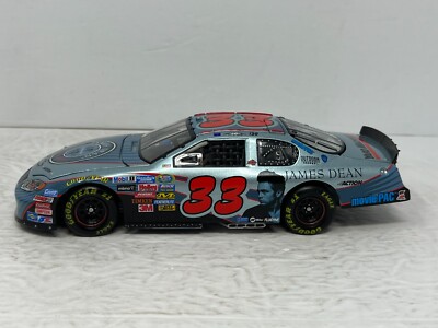 Action Nascar #33 Tony Stewart James Dean 50th GM Dealers 2005 1