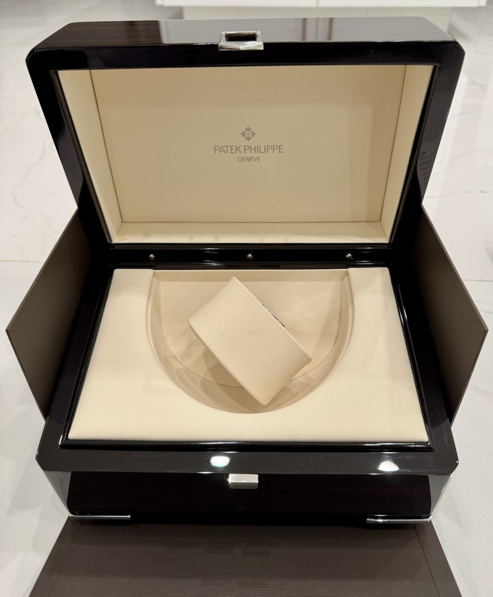 Authentic Patek Philippe Wooden Watch Box Winder PTK-H997 Nautilus