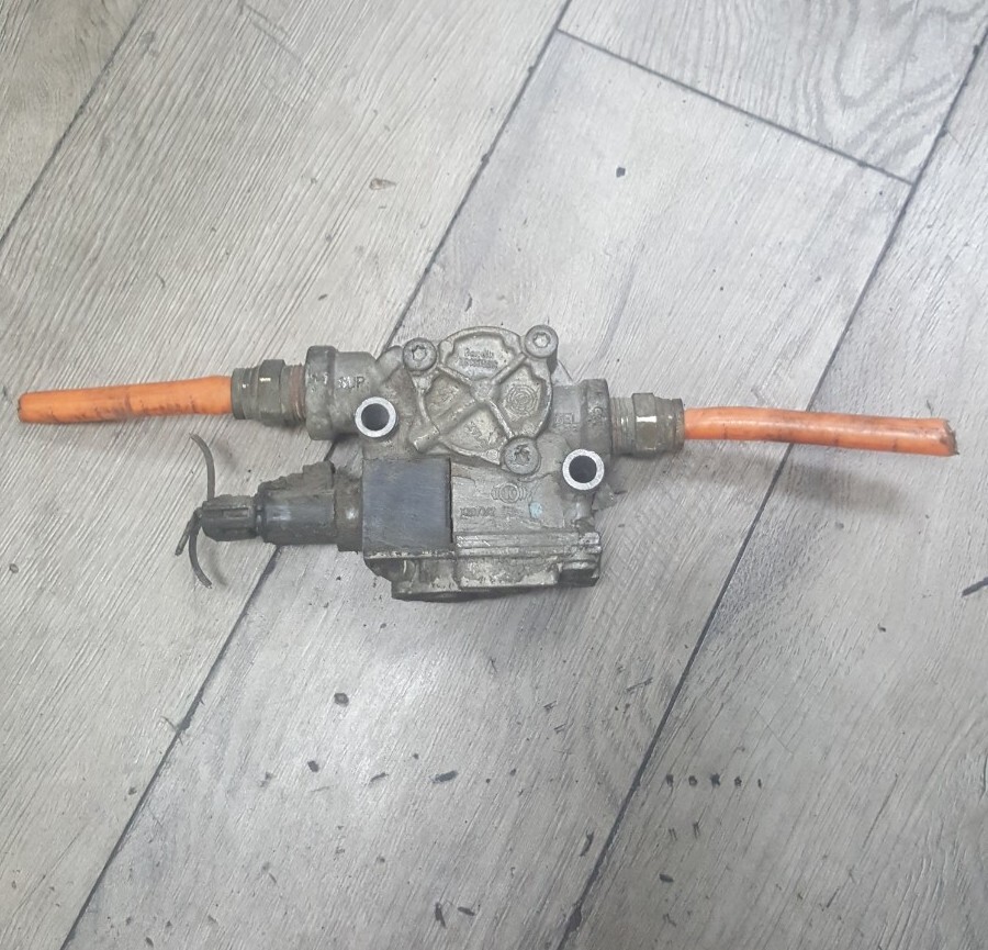 BENDIX ABS BRAKE VALVE Z013356R | eBay