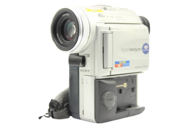 Sony DCR-PC100 Video Camera Handycam 40x Digital Zoom Good | eBay