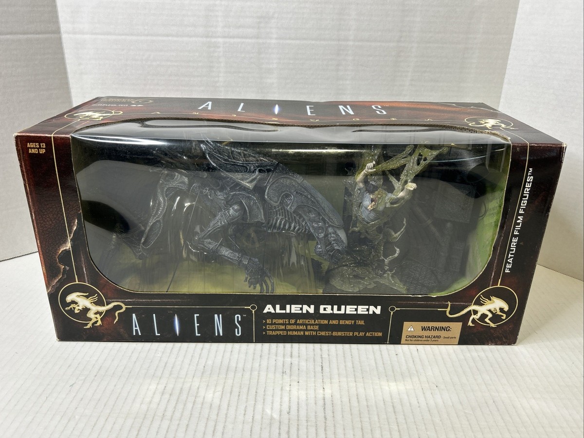 McFarlane Toys Movie Maniacs 6 Alien Queen Deluxe Action Figure