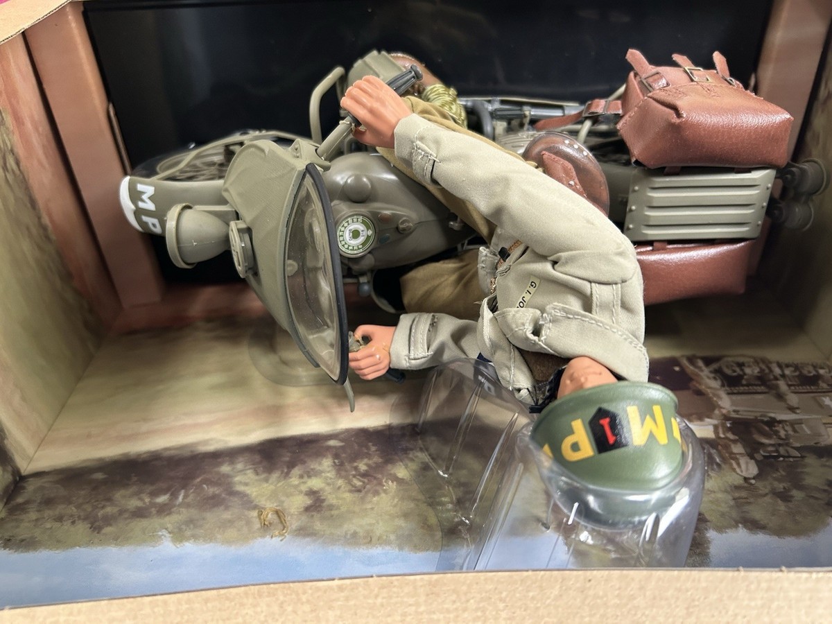 G.I. JOE U.S. Army Motor MP No. 2 HARLEY DAVIDSON Motor Cycle 12