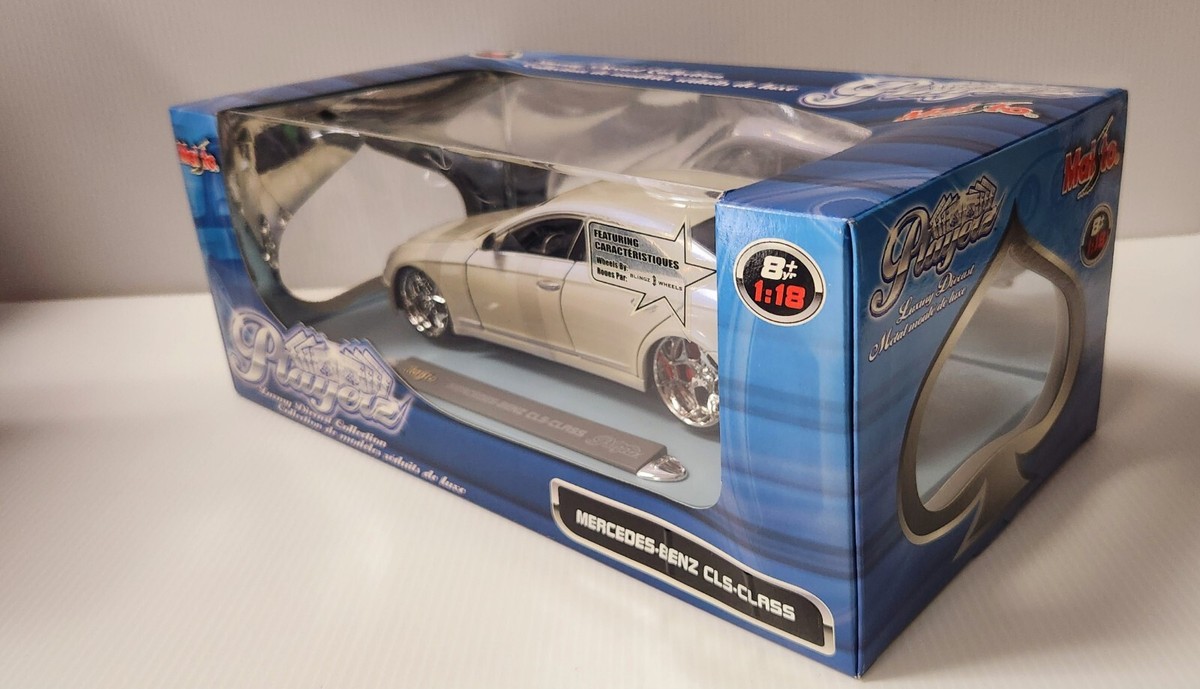 Maisto Playerz Diecast Mercedes-Benz CLS-Class 1:18 NEW IN BOX