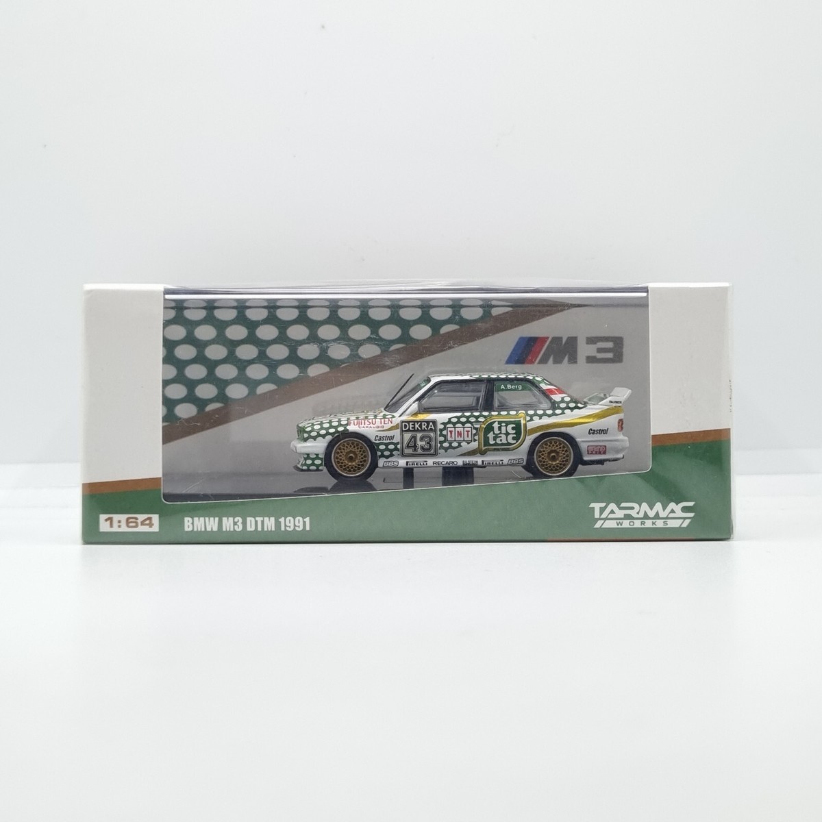 TARMAC WORKS 1991 BMW M3 E30 DTM #43 TIC TAC ALLEN BERG SINGAPORE