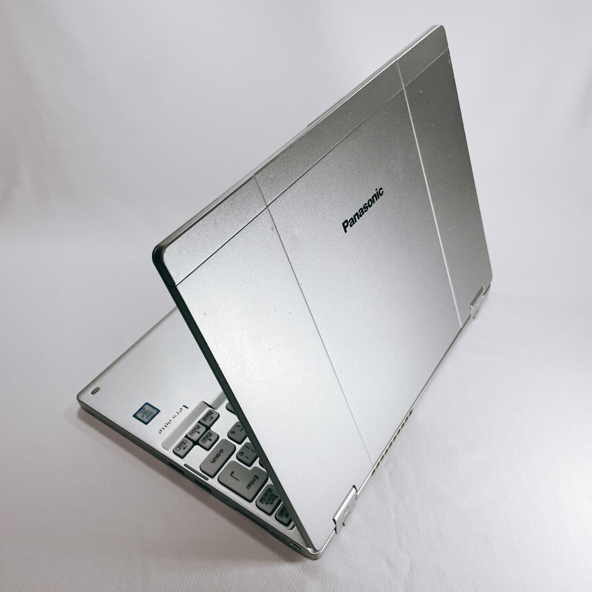 Panasonic Let's note CF-QV8 Core i5-8365U 8GB RAM 256GB SSD 2in1