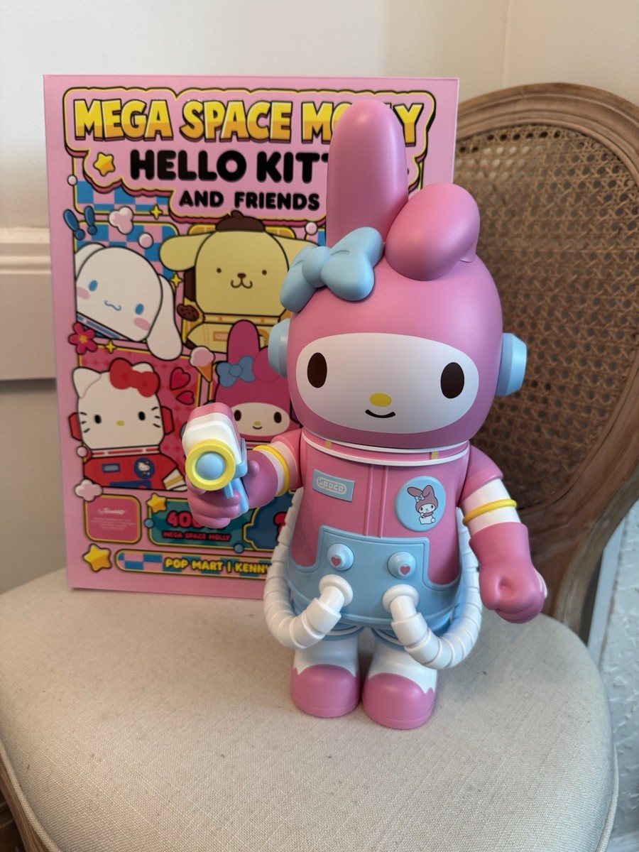 MEGA SPACE MOLLY 400% Hello Kitty and Friends Series Pop Mart: My
