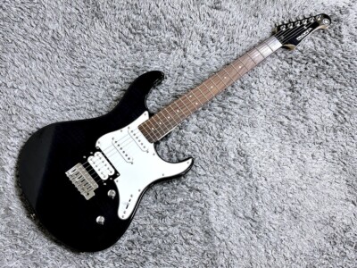 YAMAHA PACIFICA PAC212VFM TBL Electric Guitar Translucent Black