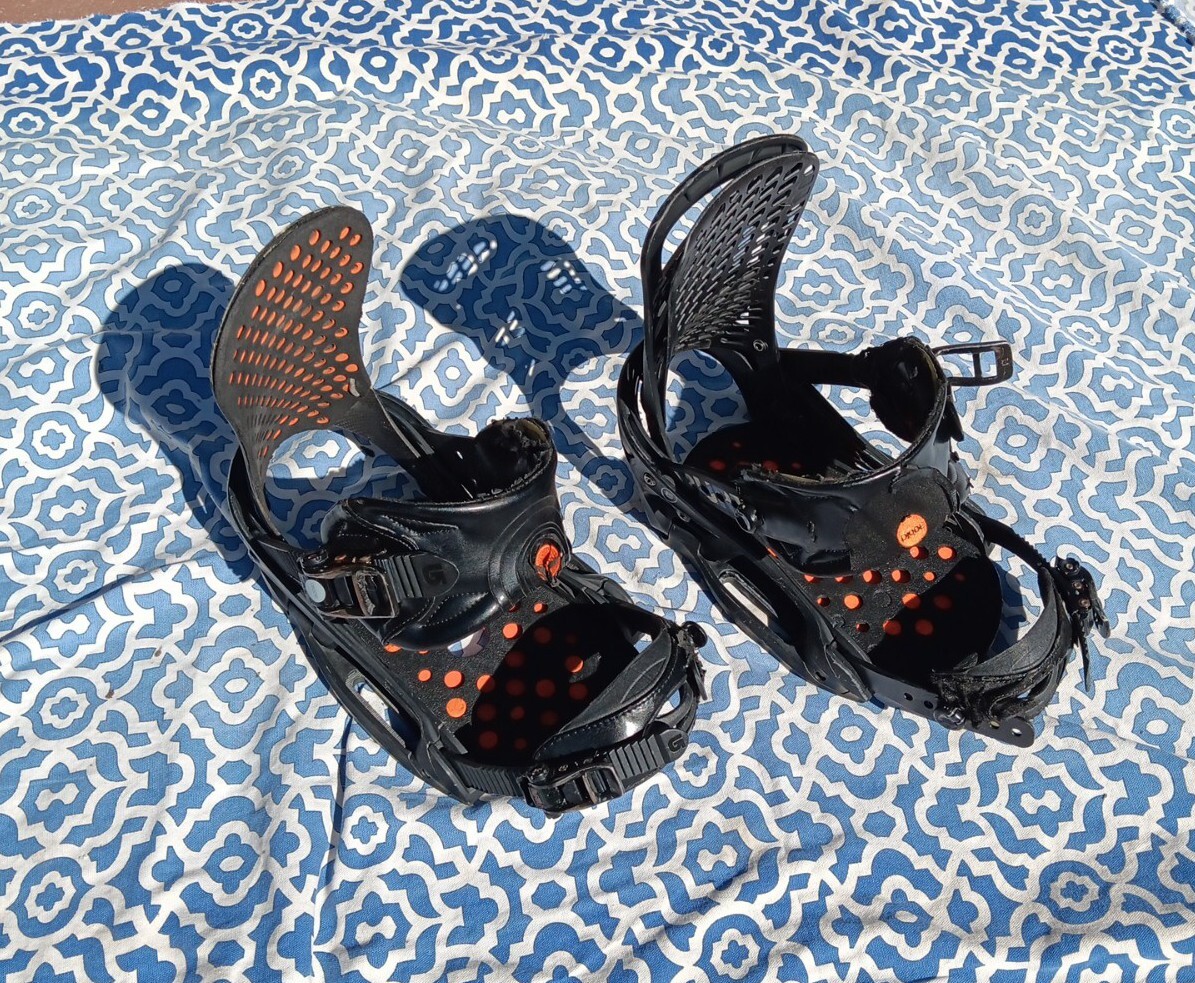 Burton DIODE snowboard bindings Small BLACK Orange EST Genesis