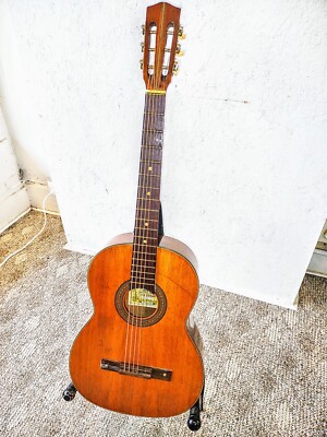 Suzuki No.12 Acoustic Guitar,..Suzuki Violin Co. LTD. Made In