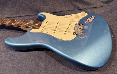 Fender Fender Mexico Classic 60's STRATOCASTER Used Electric