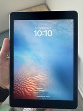 Apple iPad Pro (9.7-inch) A1673 32 GB, Wi-Fi, 9.7 in - Silver for