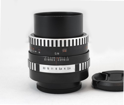 Olympus G.Zuiko Auto-W 35mm f2.8 wide lens for M42 Mount, case