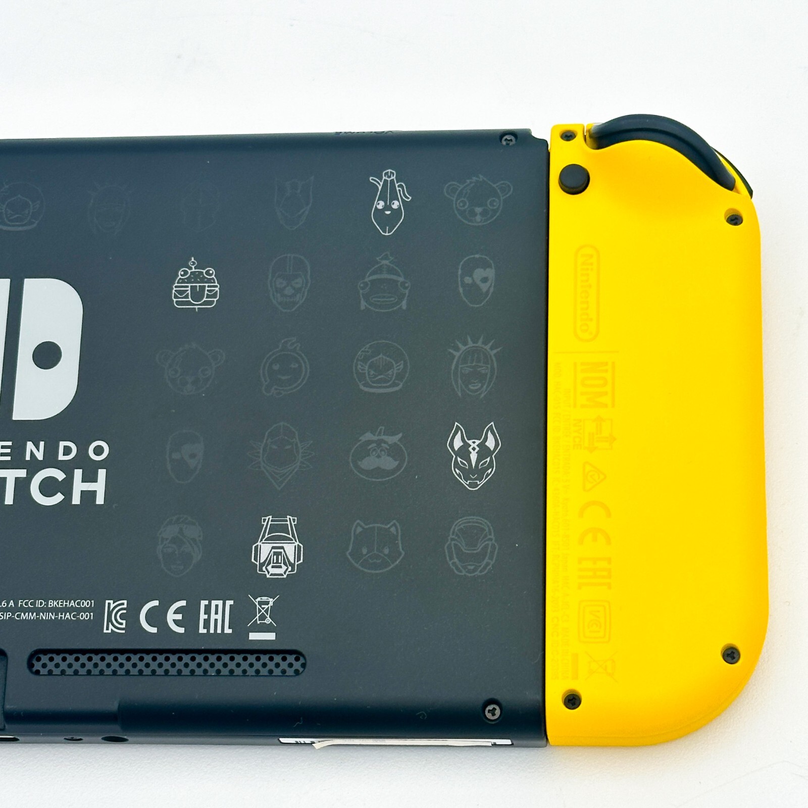 Nintendo Switch Fortnite Special Bundle NO CODE Excellent