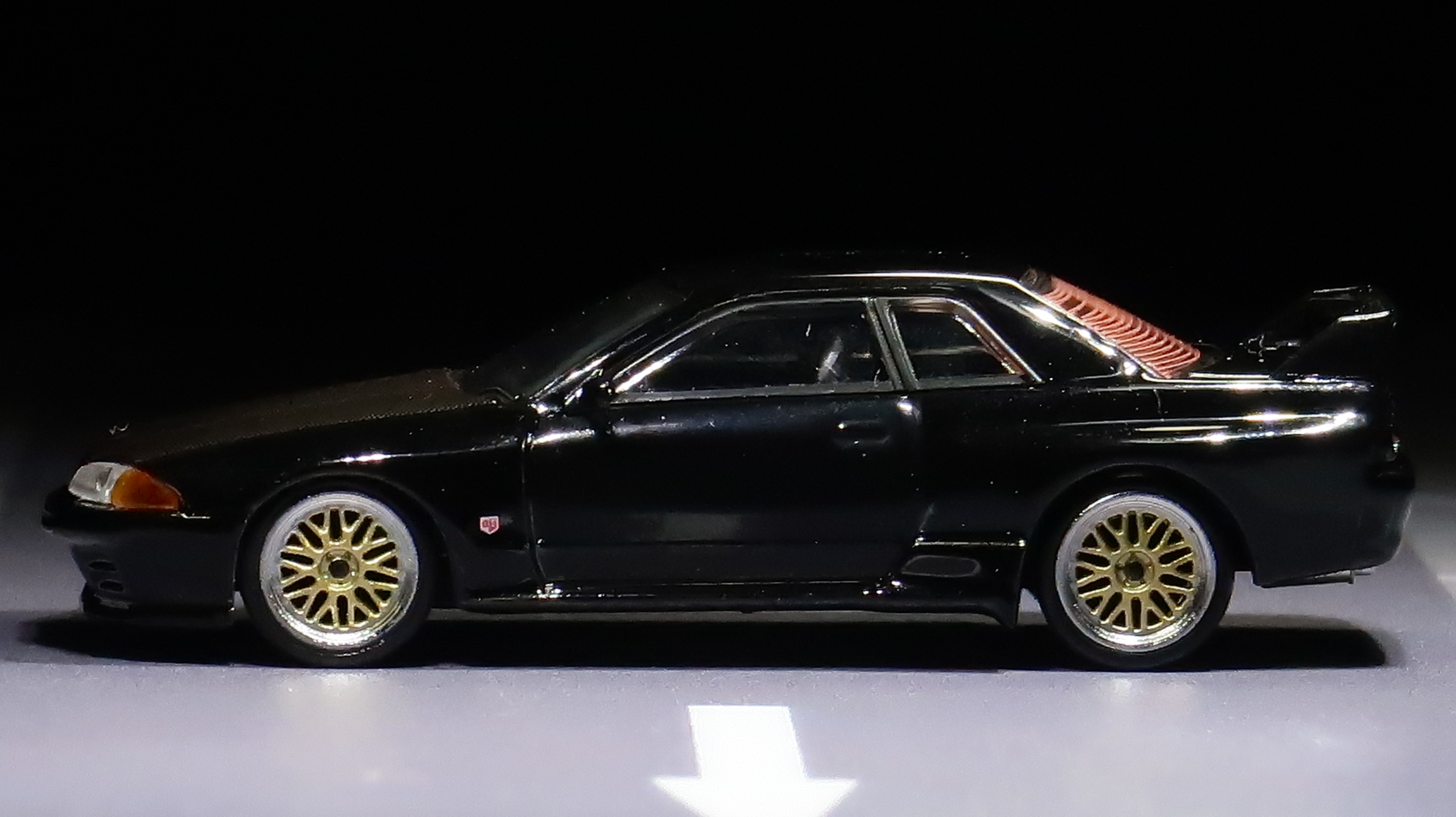 モデルインプレッション】 Mini GT 1/64 Nissan Skyline GT-R(R32
