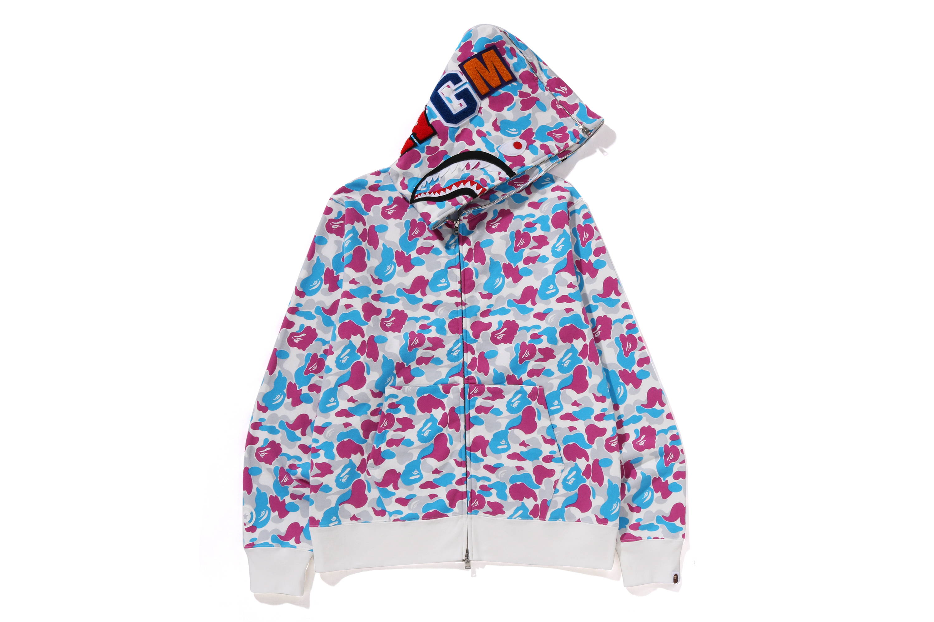 BAPE®︎ SHARK HOODIEの20周年ポップアップイベントを開催 | bape.com