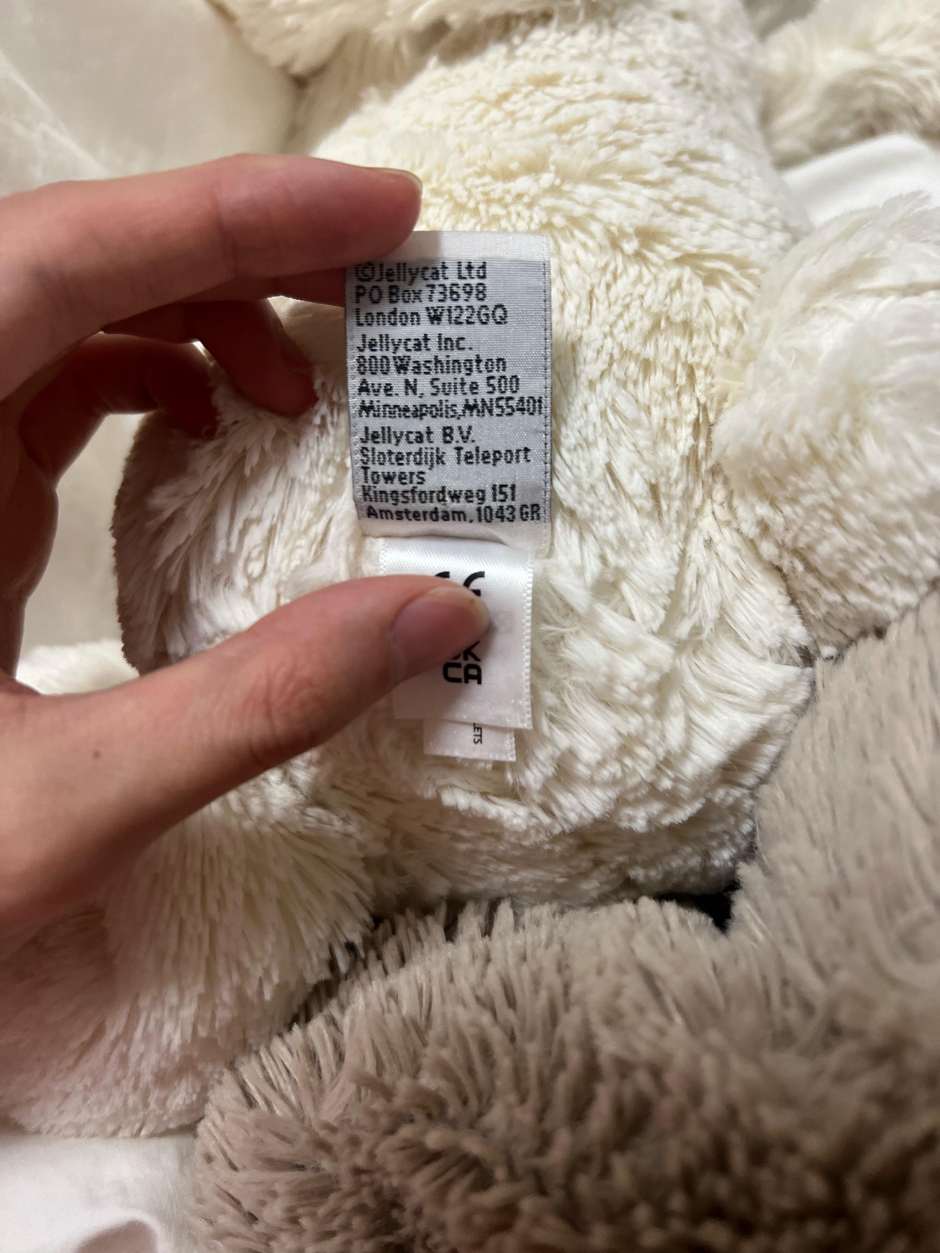 もう、廃盤のジェリーキャットを買うのが怖いよ : r/Jellycatplush