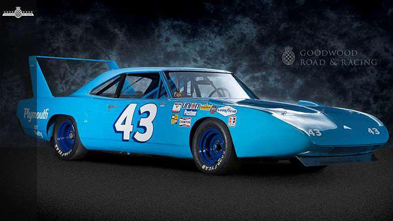 Gran Turismo 7でリチャード・ペティの1970年型Superbirdの