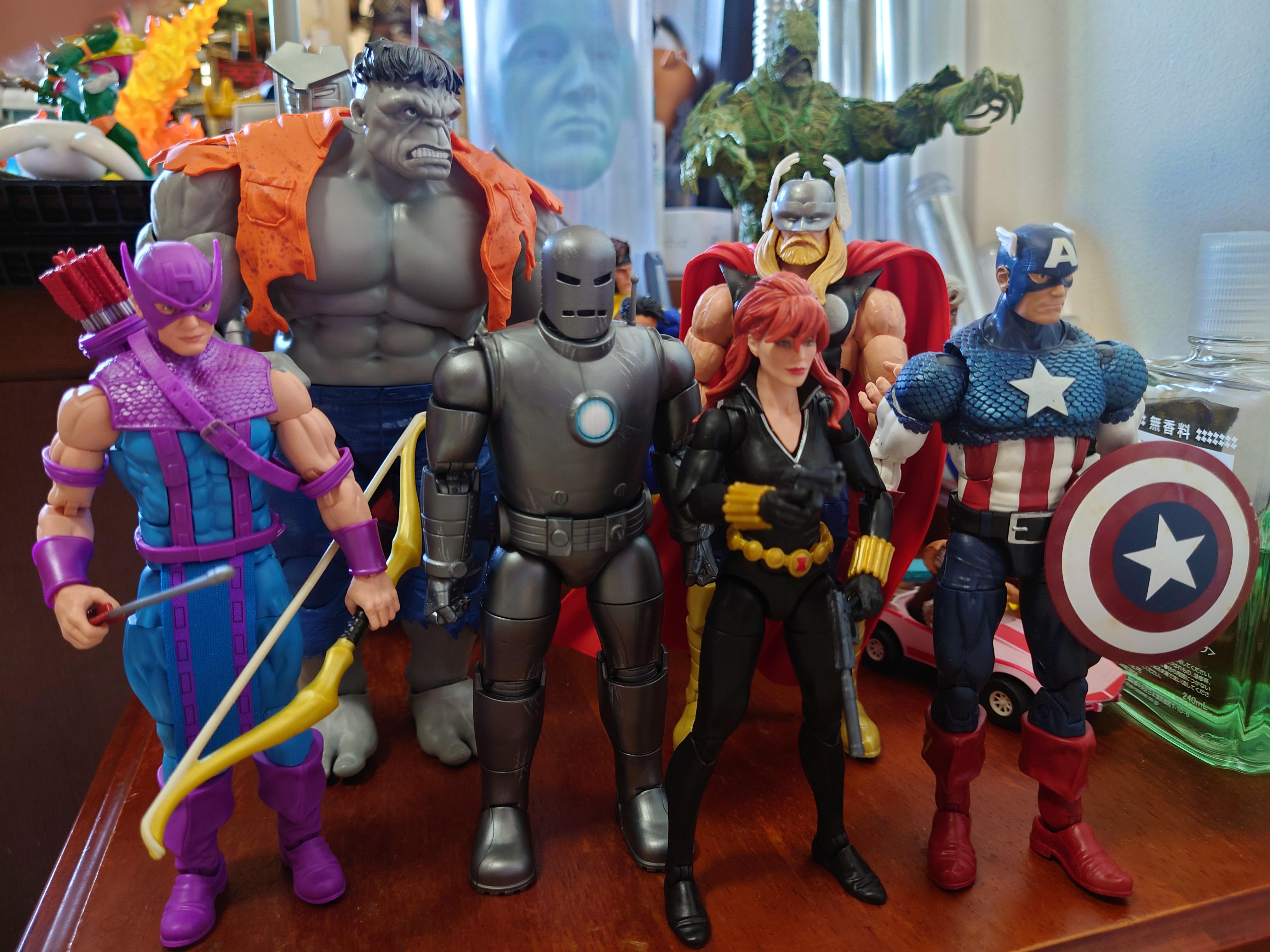 Snagged a couple of the new avengers 60th anniversary figures : r