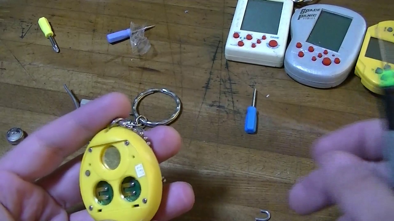 キーホルダー型 レトロビデオゲーム [動作未確認] キーホルダー型