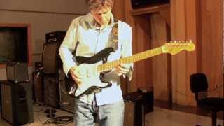 Eric Johnson at Saucer Studios, Austin TX - YouTube