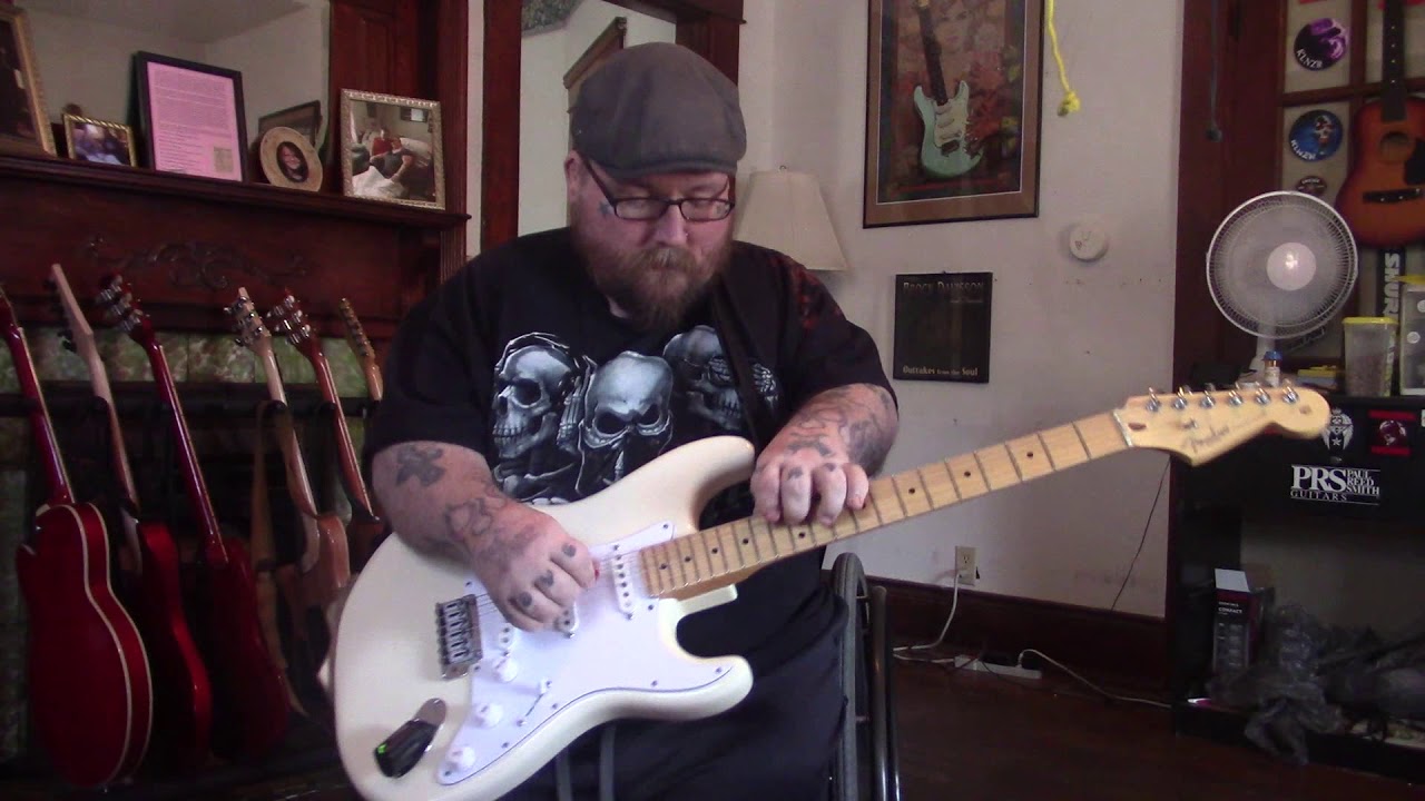 Fender American Standard Stratocaster + Seymour Duncan YJM Fury