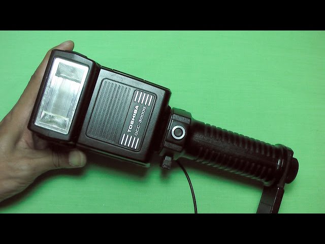 東芝 ストロボ QCC-3000Gの使い方 How to use 1980s Toshiba
