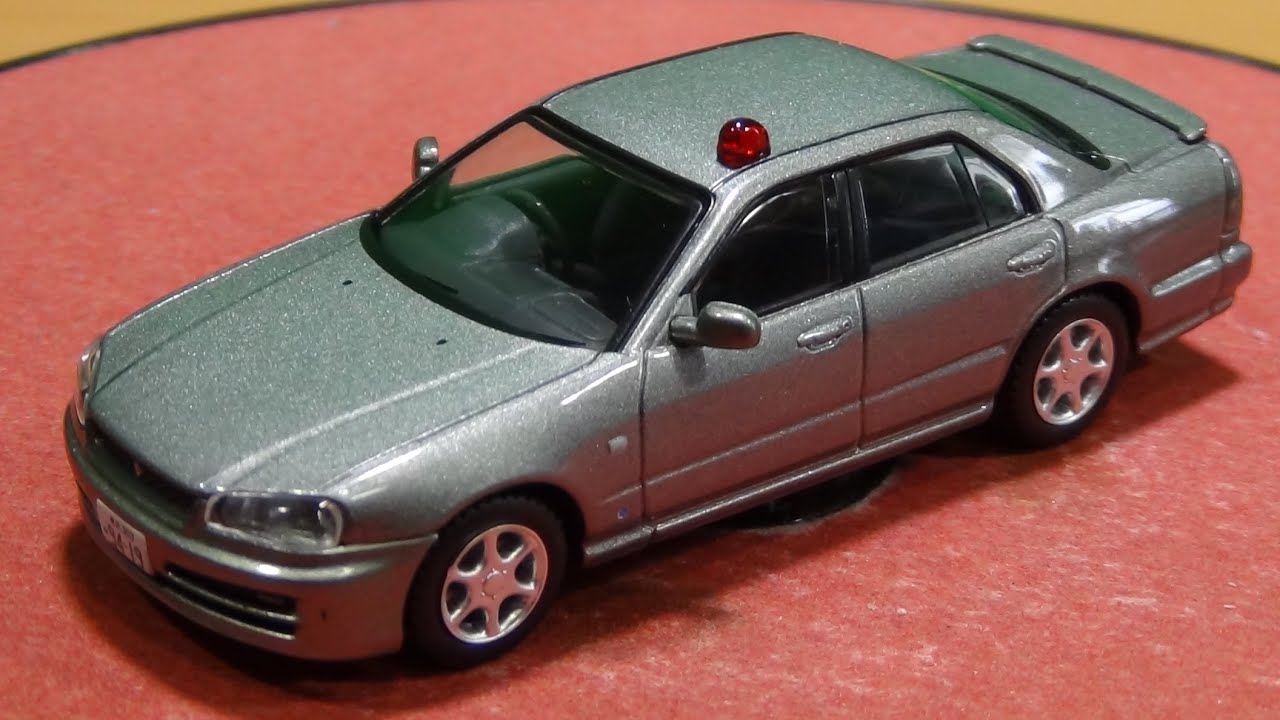 トミカリミテッドヴィンテージ ネオ あぶない刑事04 スカイライン (R34