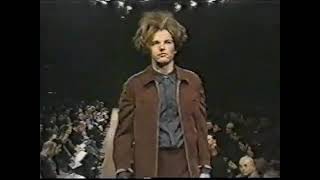 COMME des GARÇONS HOMME PLUS, Autumn/Winter 1998-99 - YouTube
