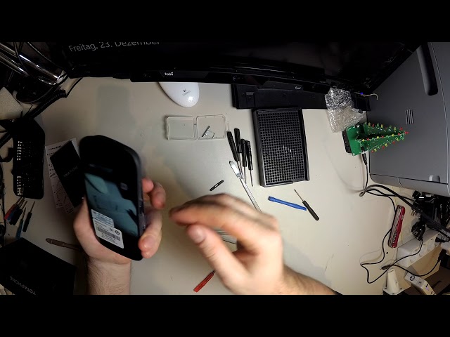 Yota Phone YD201 Display Change get from YD206 - YouTube