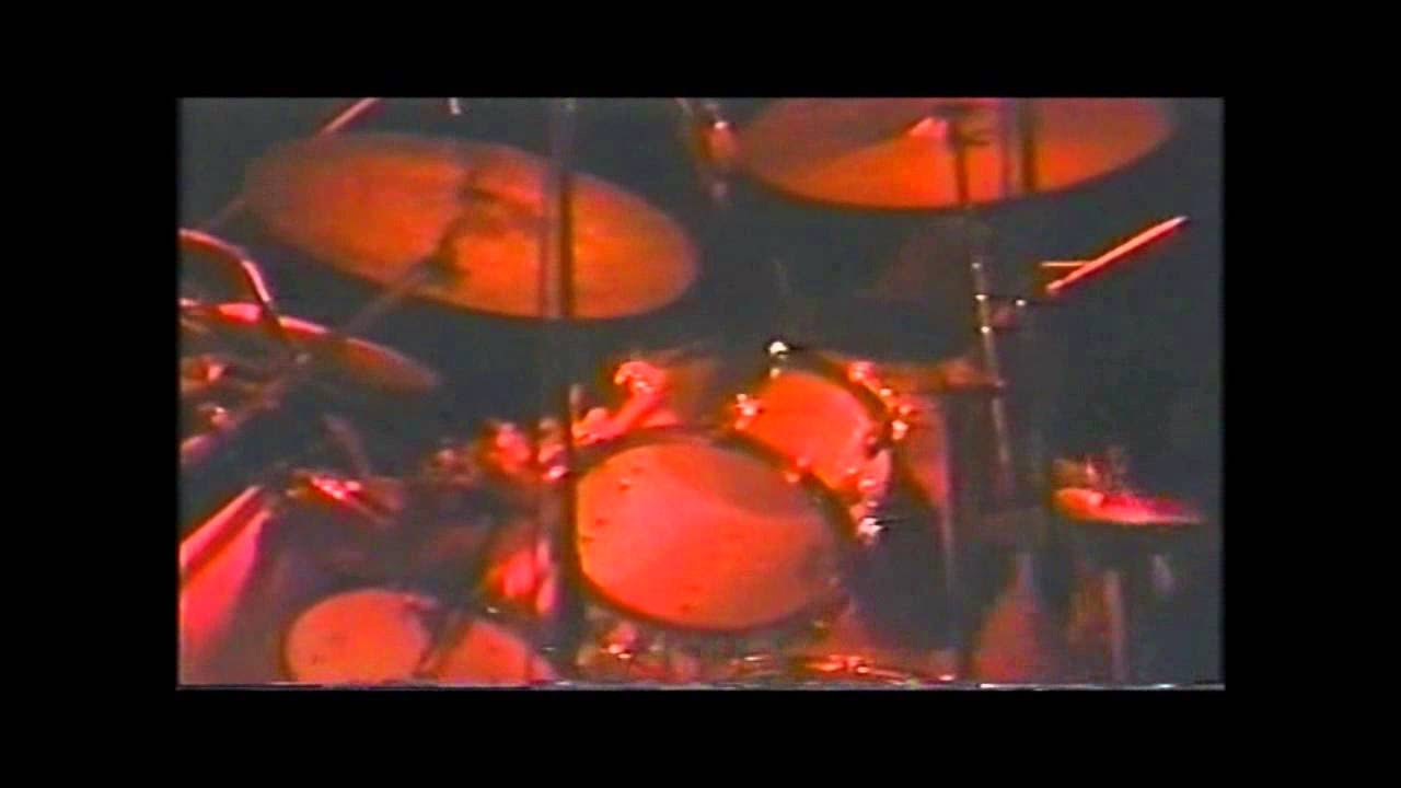 THE WILLARD / PUNX SING A GLORIA - YouTube