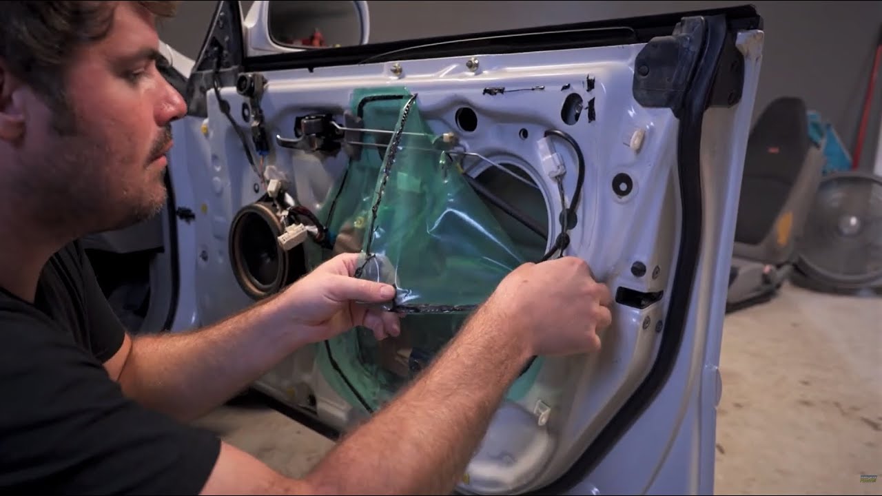 GX100 Auto Door Lock malfunction - Repair - YouTube