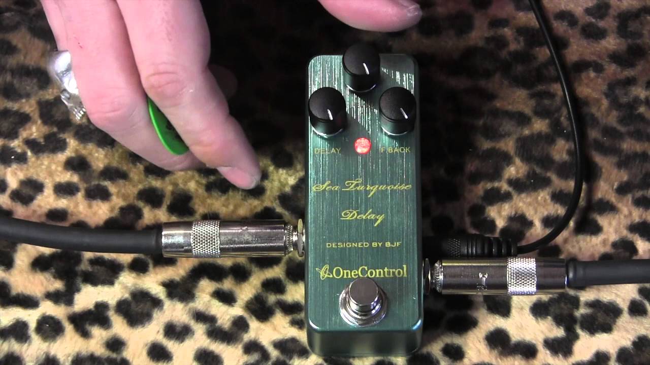 One Control SEA TURQUOISE DELAY (BJF design) pedal demo - YouTube