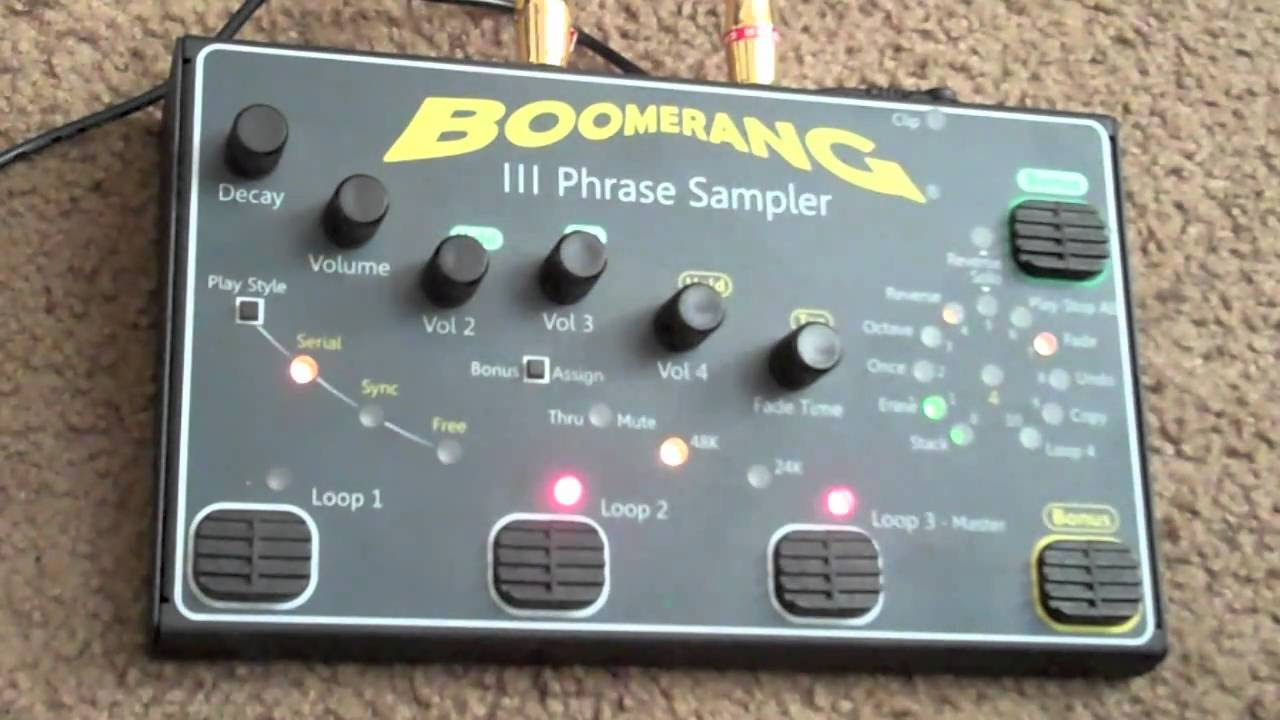 Boomerang III Phrase Sampler / Looper Demo Part 1 - YouTube