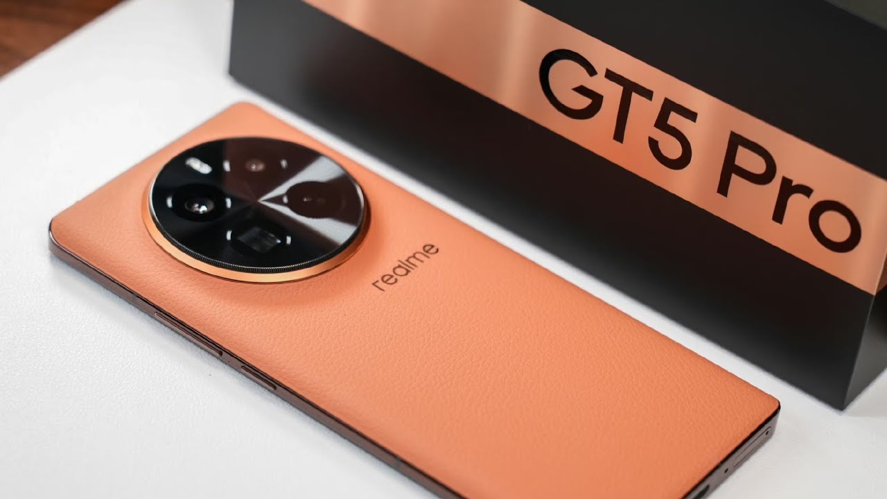 Realme GT 5 Pro - Snapdragon 8 Gen 3 SoC + 50MP Sony IMX 890