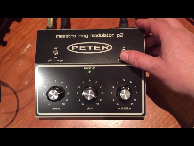 MAESTRO RING MODULATOR CLONE DEMO | PETER 2016 - YouTube