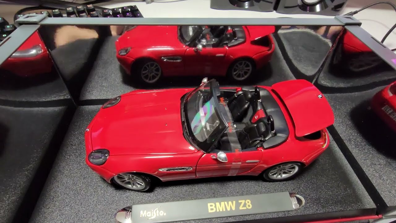 BMW Z8 by Maisto Premiere 1:18 EP.84 - YouTube
