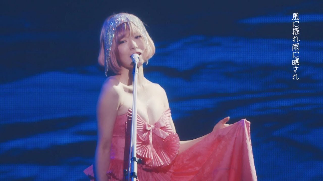 椎名林檎 - 「カーネーション」 from (生)林檎博'18 - YouTube