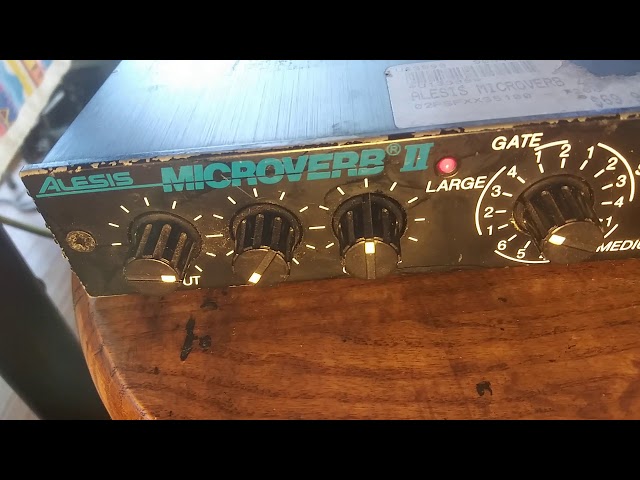 Alesis Microverb II demo - YouTube