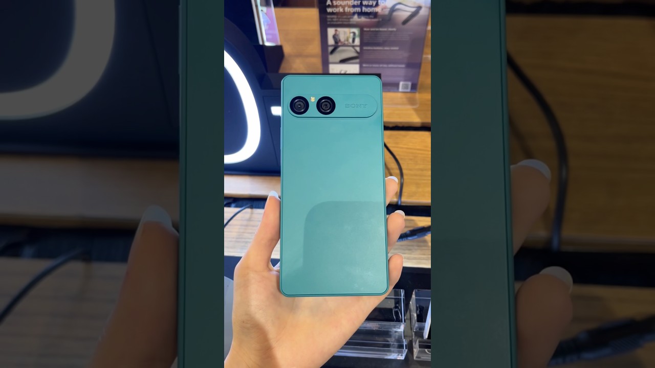 Sony Xperia 10 VII in Turquoise Colourway 💙 - YouTube