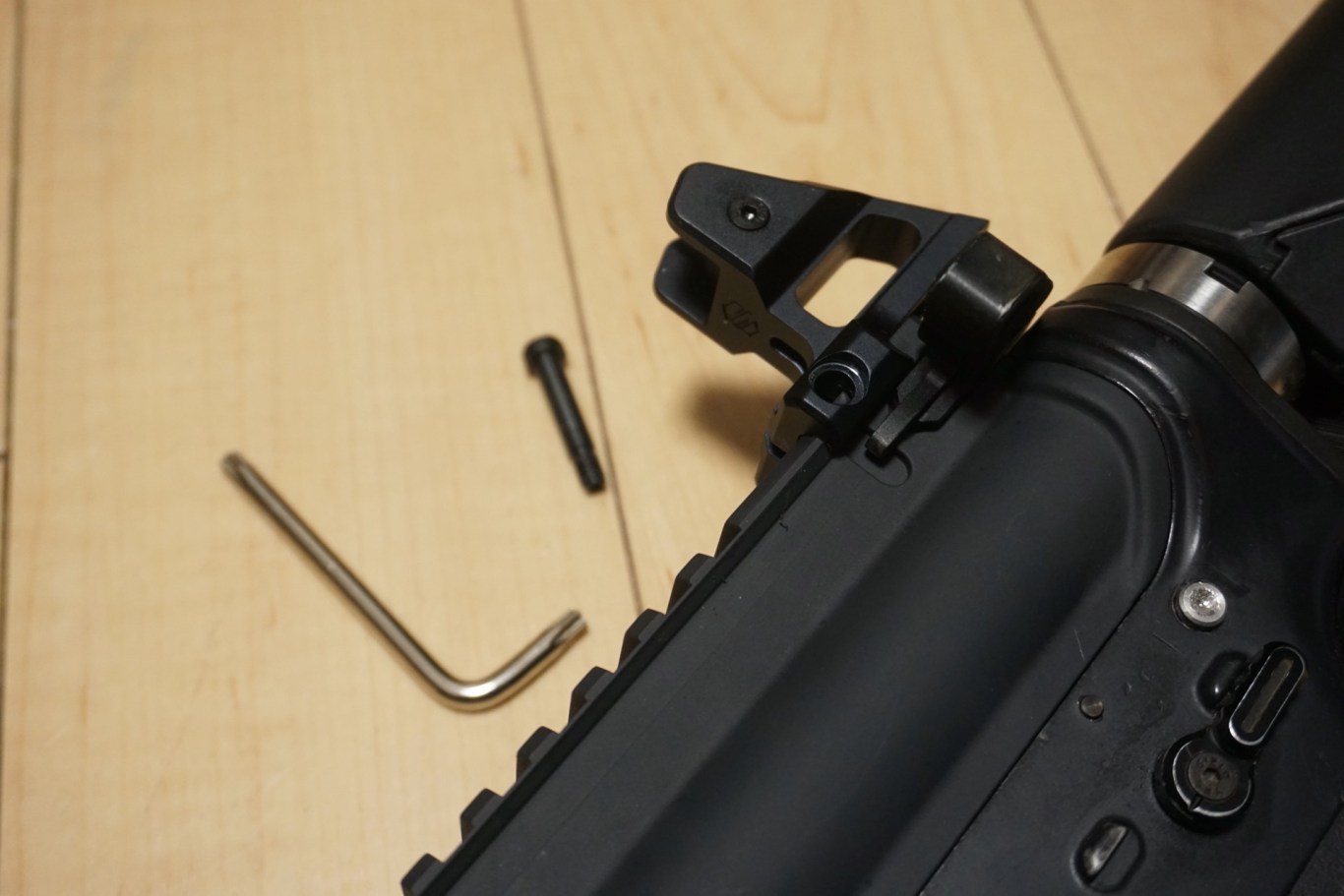 SCALARWORKSレプリカ PEAKアイアンサイトを買ってみた | エボログ