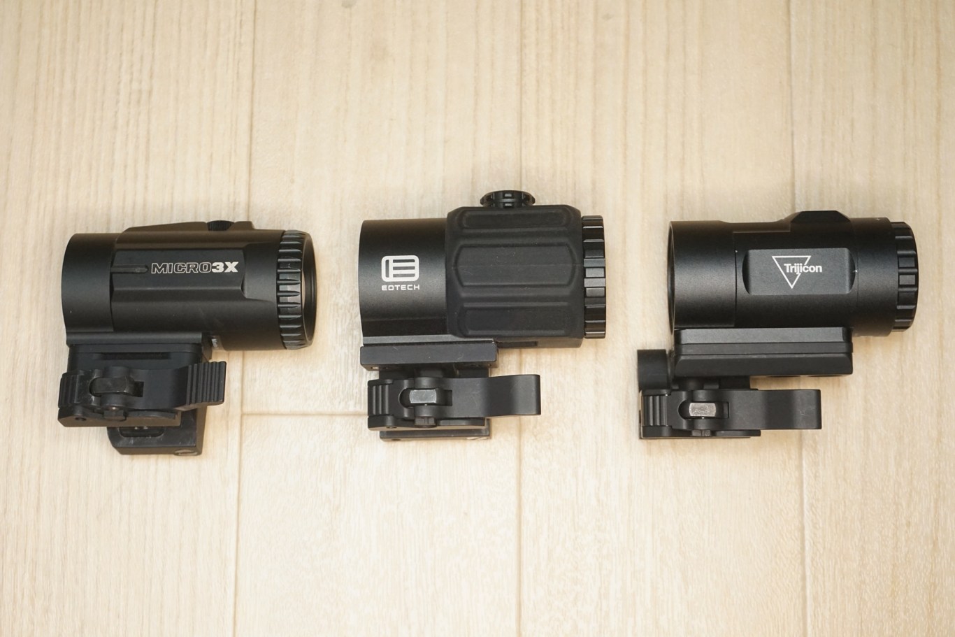 コンパクトマグニファイア比較 Vortex Micro 3X Magnifier / EOTech