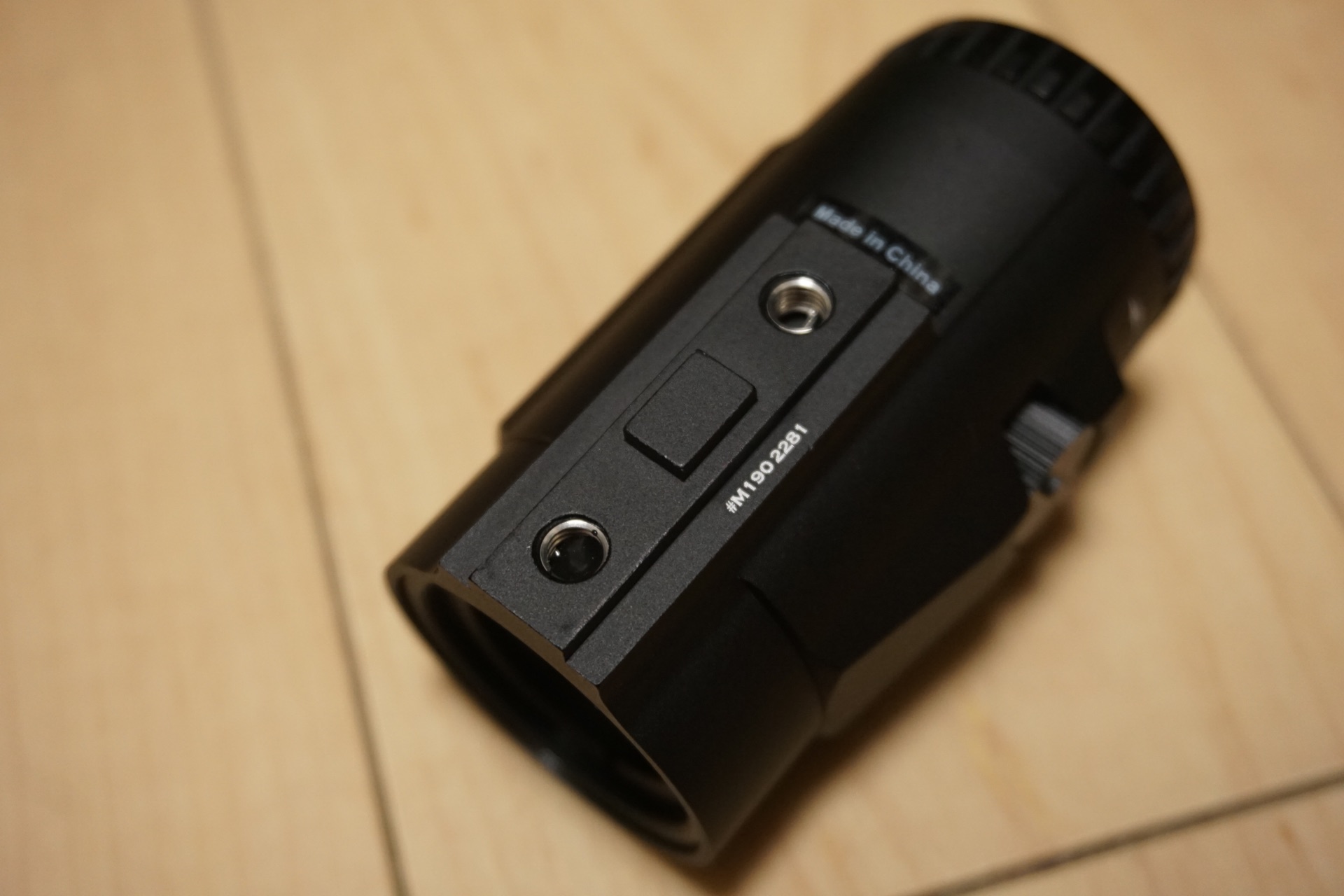 超コンパクトなマグニファイア VORTEX MICRO 3X MAGNIFIERを買ってみた