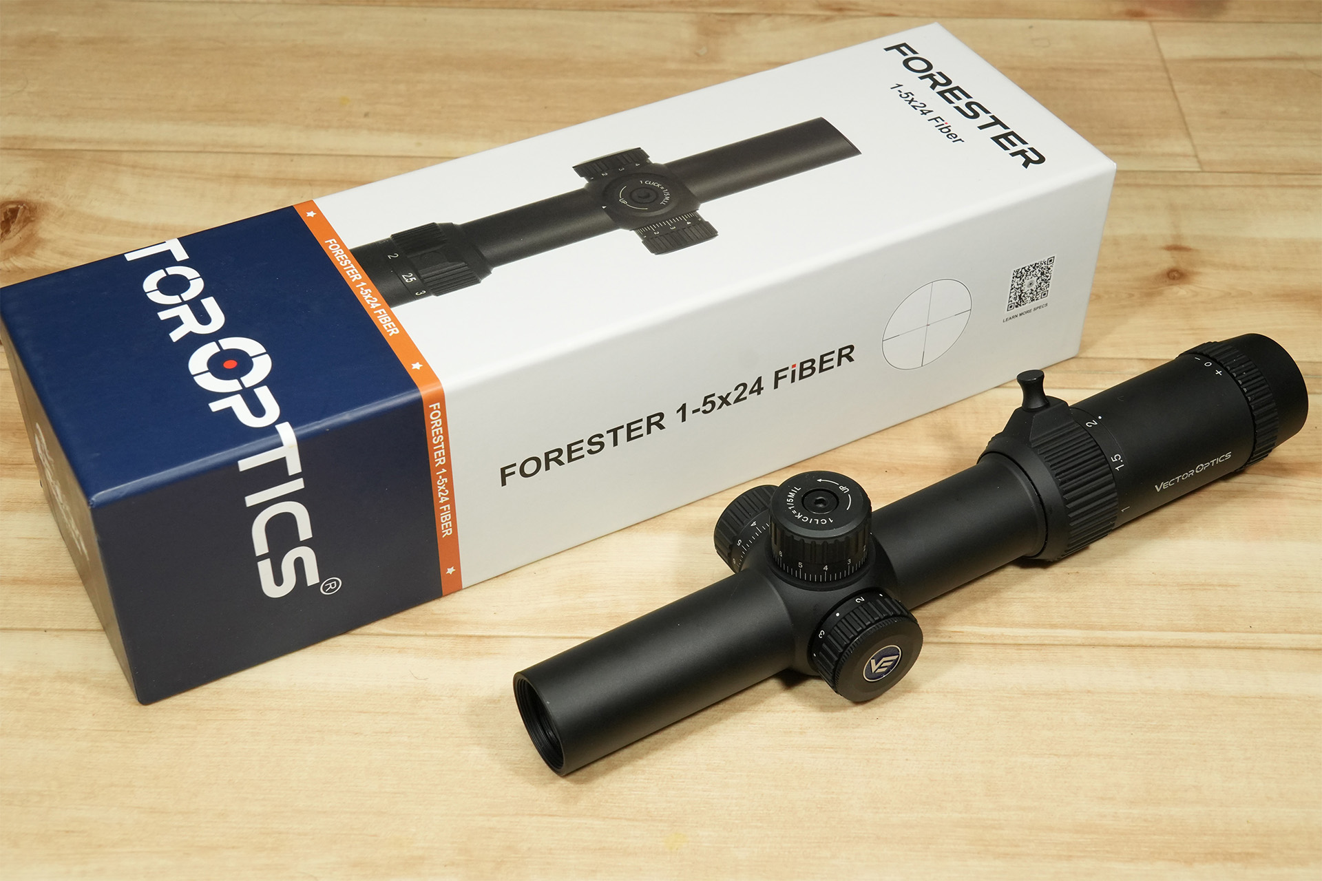 高輝度イルミネーション搭載の新型Forester、Vector Optics Forester 1