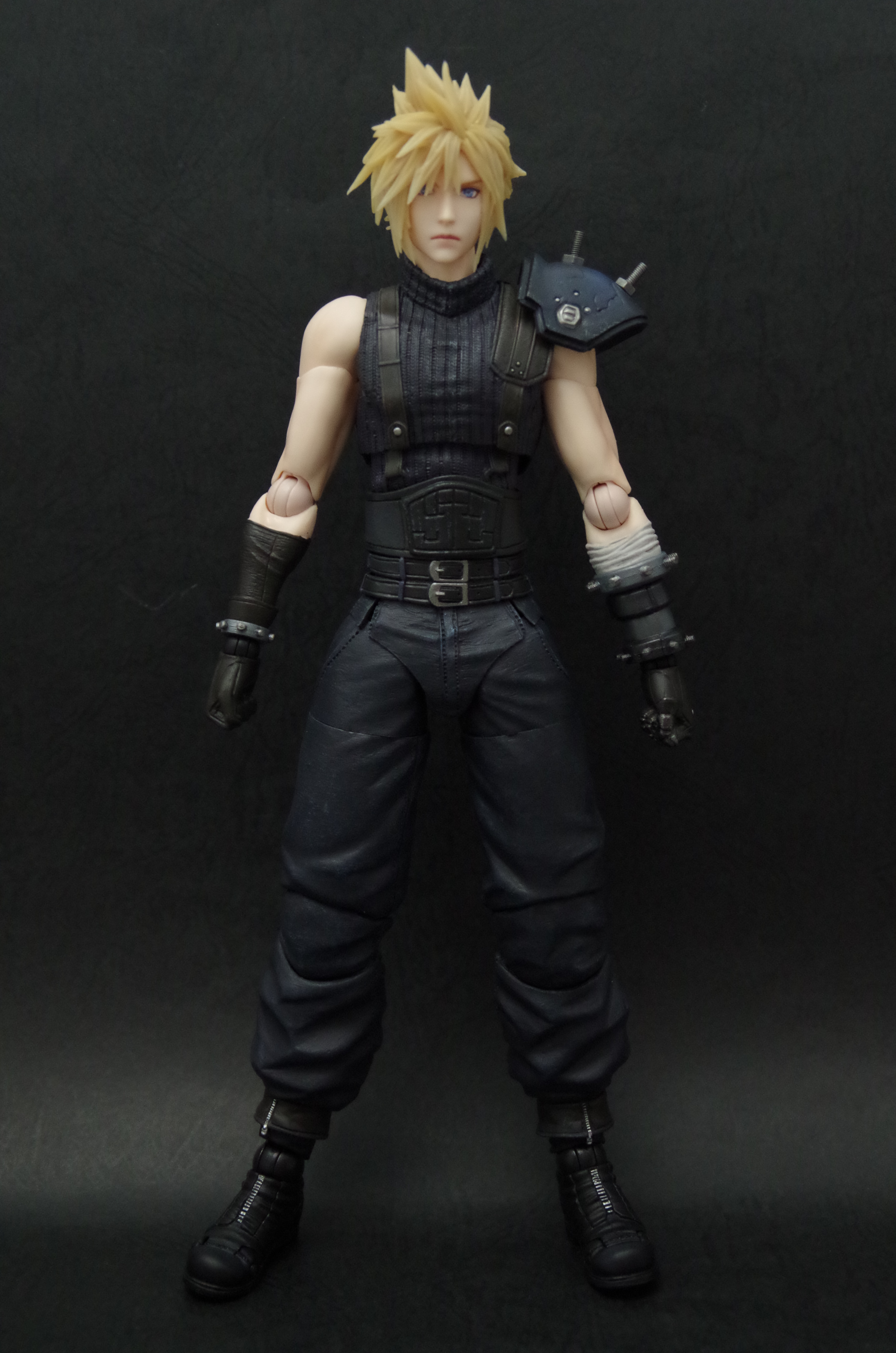 ファイナルファンタジーVII リメイク PLAY ARTS改 クラウド・スト