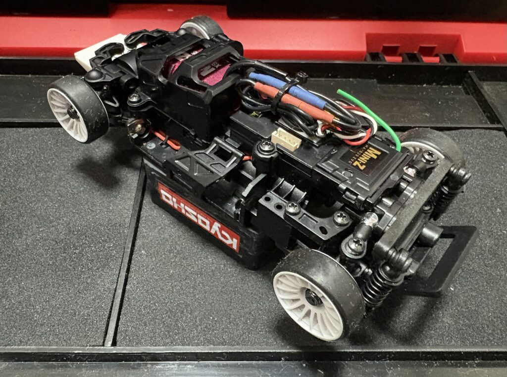 ま*る様 Mini-Z京商￼MA-030EVOセンサー付き赤モーター ま