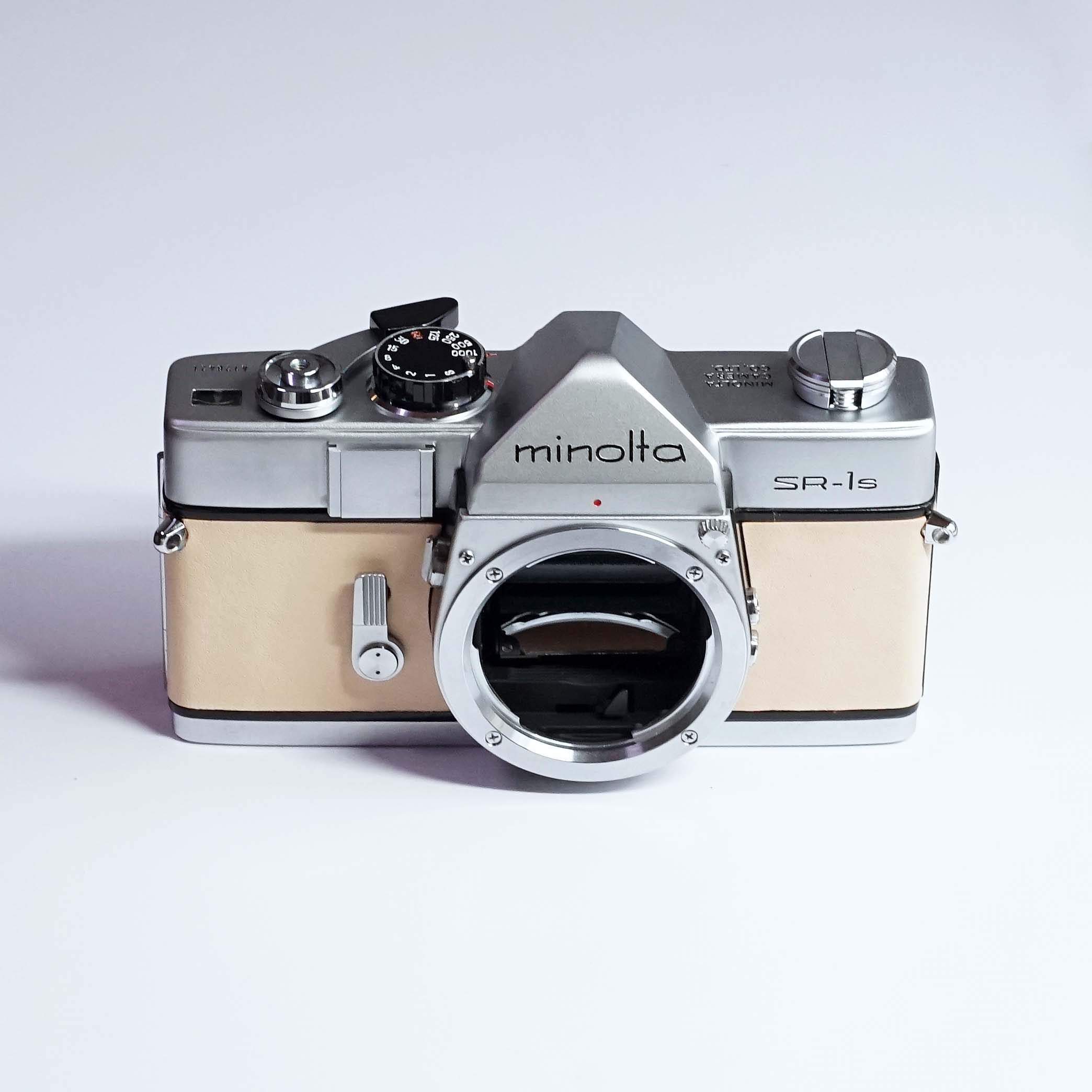 限定カラーカメラ MINOLTA SR-1s ¥13,800（中古 フィルムカメラ 35mm